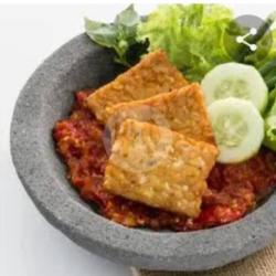 Lalapan  Tempe Penyet - Es Jasjus