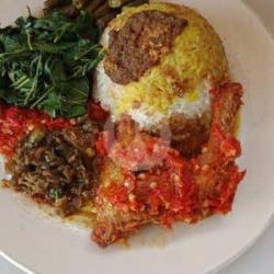 Nasi Ayam Balado Pedas