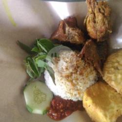 Paket Rica2 Ayam, Tempe Tahu Nasi Lalapan