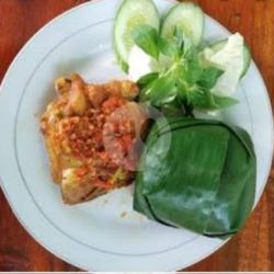 Nasi Timbel Ayam Penyet Tahu Tempe