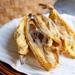 Ikan Asin Jambal Goreng