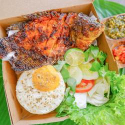 Ikan Gurame Bakar Kecap