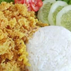 Pecel Ayam Kremes, Paha / Dada