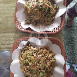 Mie Tiaw Goreng Sapi