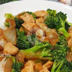 Broccoli Ayam