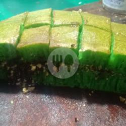 Bangka Pandan Kacang Coklat
