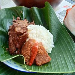 Nasi Gudeg Tahu Krecek