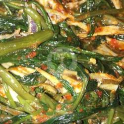 Tumis Kangkung Teri