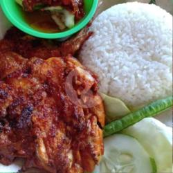 Ayam Bakar Taliwang   Nasi   Plecing Kangkung