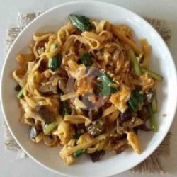 Kwetiaw Special Goreng/rebus