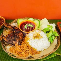 Nasi Ayam Bakar Kremes Pramesti