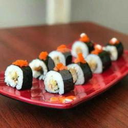 Tuna Sushi Roll