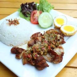 Paket Komplit Ayam Geprek Dada   Tempe/tahu