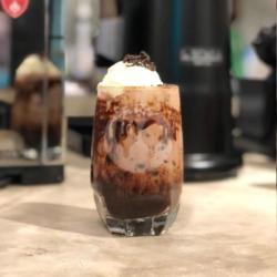 Iced Choco Vanilla Float