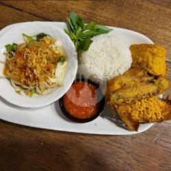 Nasi Pecel Ayam