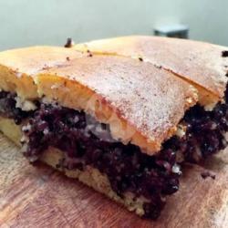 Martabak Manis Ketan Hitam Biasa