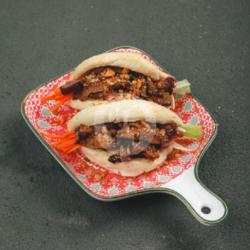 Gua Bao Pulled Beef