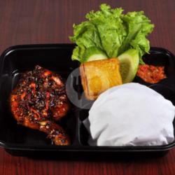 Paket Bento Ayam Bakar Bumbu Kacang