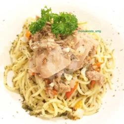 Spaghetti Aglio Olio Tuna