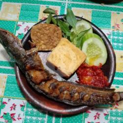 Nasi Lele Terong   Sambal