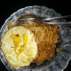Indomie Goreng Telor