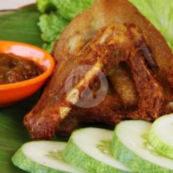 Bebek Goreng   Tempe  Sambel Lalap