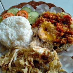 Nasi Telor Geprek Meledak