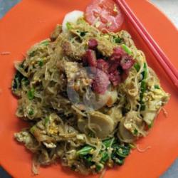 Bihun Goreng Daging Lengkap