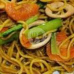 Mie Goreng Sosis Cumi