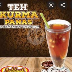 Teh Kurma Panas