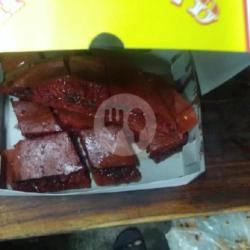 Red Velvet Kacang Coklat