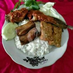 Paket Sego Sambel Iwak Lele