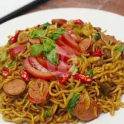 Mei Goreng Sosis