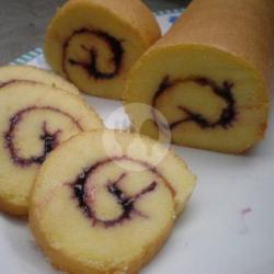 Bolu Gulung Blueberry