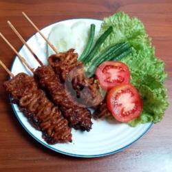 Sate Usus Bumbu Rujak