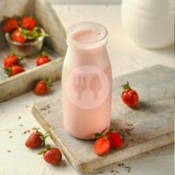 Strawberry Lassi