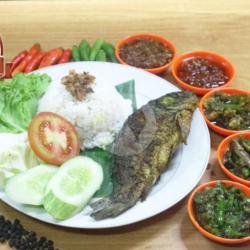 Ikan Mas Penyet   Nasi