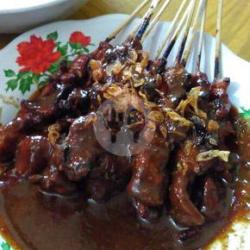 Sate Kambing Bumbu Kacang