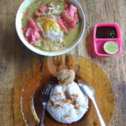 Nasi Soto Telur Ceplok