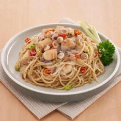 Spicy Chicken Aglio Olio Sambal Geprek