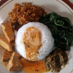 Nasi Ayam Laos