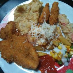 Chicken Katsu Combo   Kentang