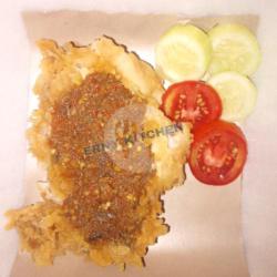 Ayam Geprek Sambal Roa