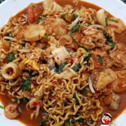 Indomie Udang   Cumi  Telur