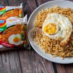 Indomie Goreng Telur Setengah Mateng