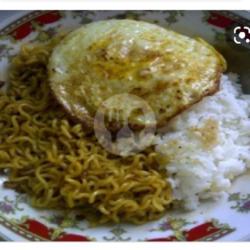 Mie Goreng  Nasi   Telur