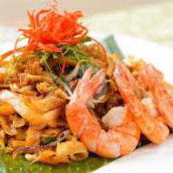 Kwe Tiaw Goreng Udang   Krupuk