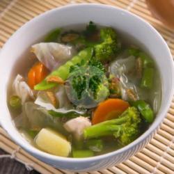 Sayur Sop / Oyong