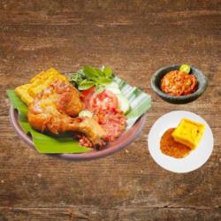 Ayam Penyet Cabe Rawit Nasi Panas