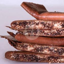 Tipker Coklat Kacang